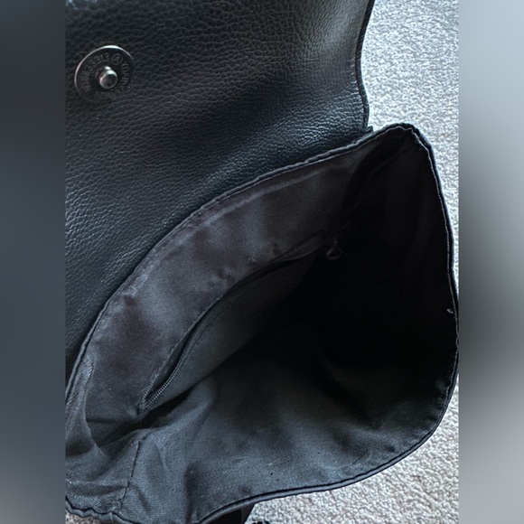 Botkier New York Black Nylon Trigger Medium Backpack w Adjustable Straps - Picture 9 of 15